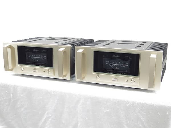 Accuphase M-6200 for sale